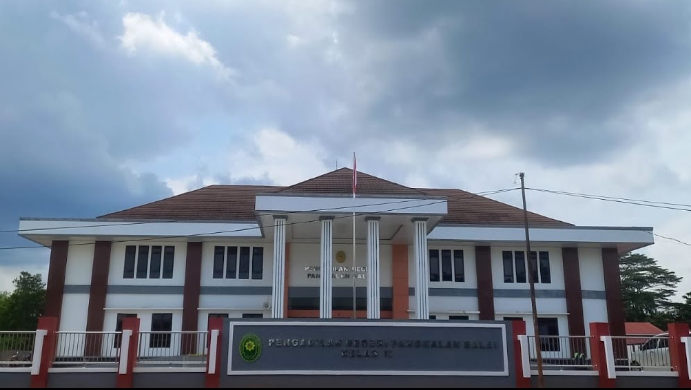Angkut dan Olah Bahan Bakar Menyerupai Solar, Sopir Truk di Sumsel Dibui 1 Tahun