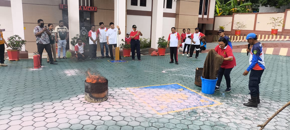 Antisipasi Bahaya Kebakaran, PN Tual Gandeng Dinas Pemadam Kebakaran Kota Tual