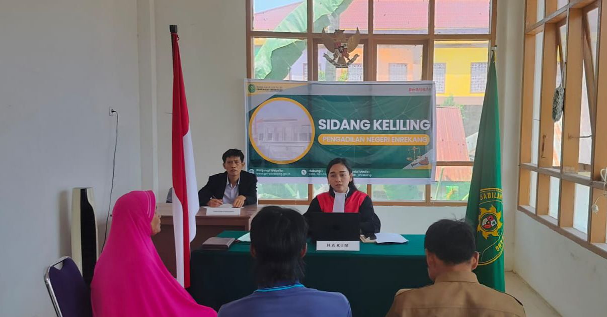 Beri Kemudahan & Layanan Gratis, PN Enrekang Sidang Keliling ke Kec. Baraka