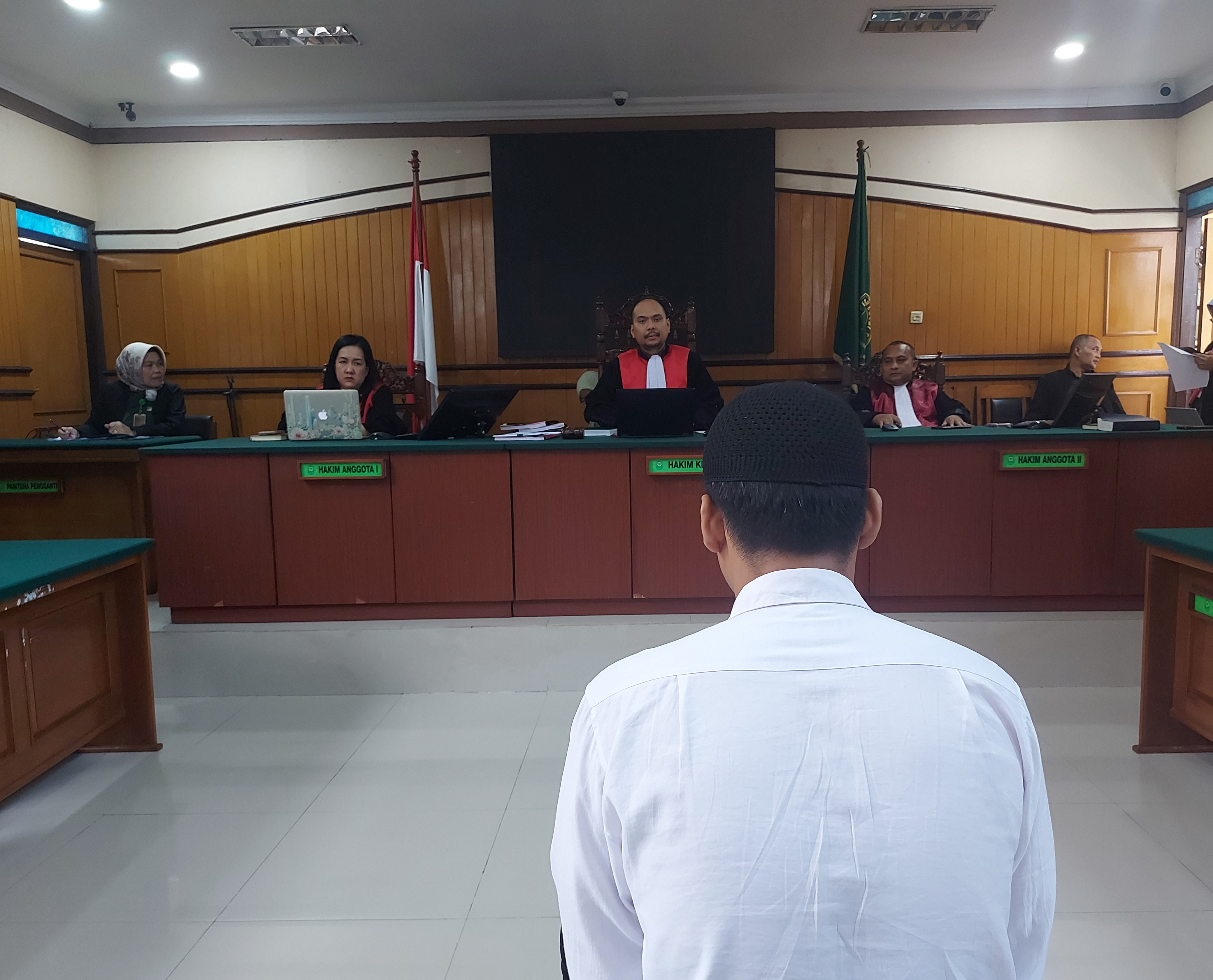 Bunuh Teman Gegara Tak Diberi Rokok, Pelaku Dibui 11 Tahun 9 Bulan oleh PN Cianjur