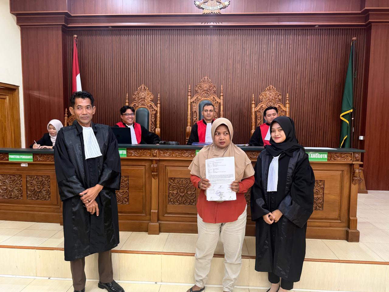 Curi Ponsel Terjatuh di Jalan, Ini Pertimbangan PN Ngawi Jatuhkan Pidana Pengawasan