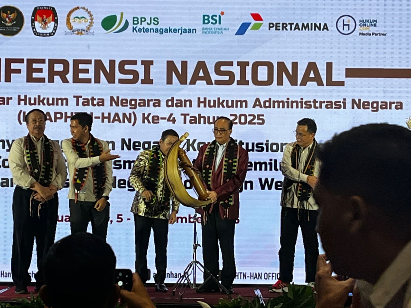 Di Depan Para Pakar, Ketua MA Soroti Pengaruh AI ke Proses Penegakan Hukum 