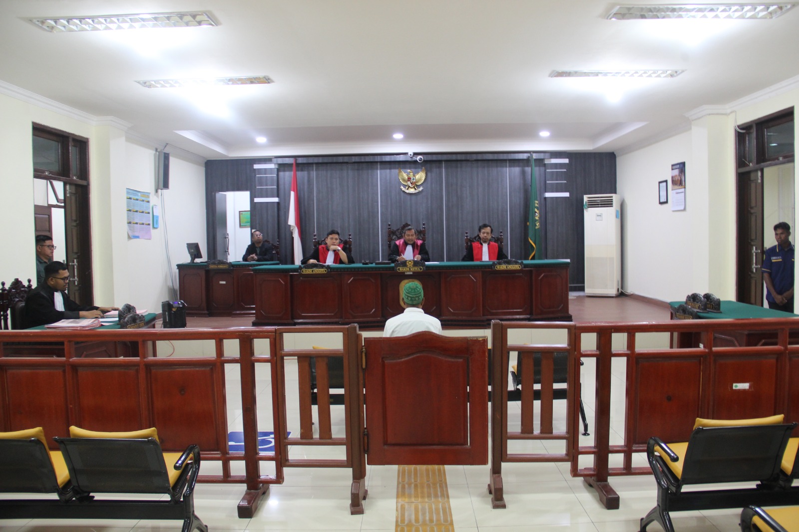 Didakwa Bunuh Isteri, Terdakwa Penusukan di Fakfak Jalani Sidang Perdana