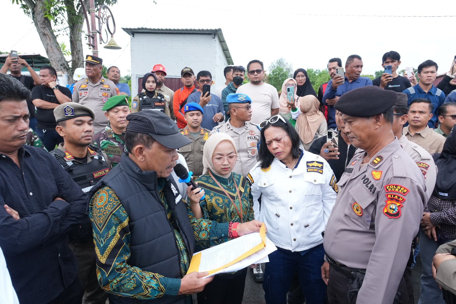 Diwarnai Perlawanan, PN Dumai Tuntaskan Eksekusi Pengosongan Aset Negara