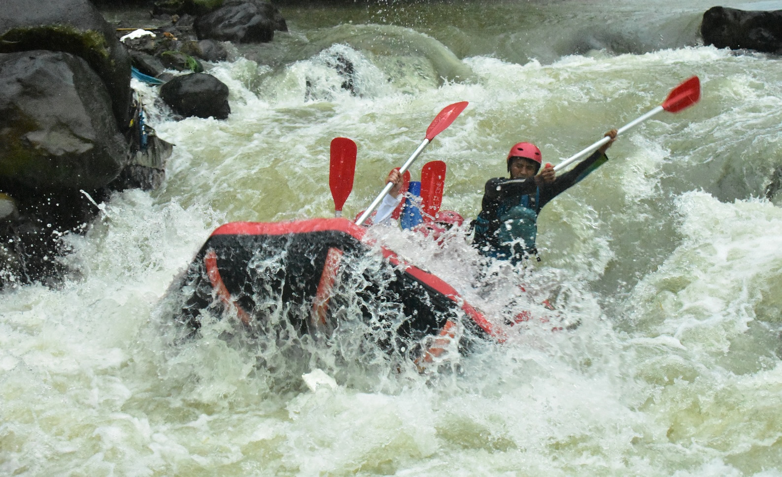 Serunya Arung Jeram Hakim-Pegawai PN Jakpus di Bogor (dok.ist)