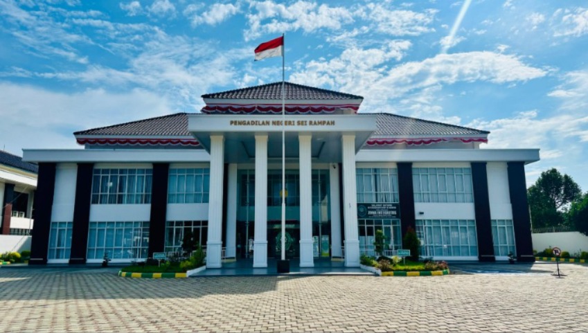 Implementasi KUHAP Baru, PN Sei Rampah Vonis 11 Hari Penjara Seorang Nenek Kasus Penganiayaan