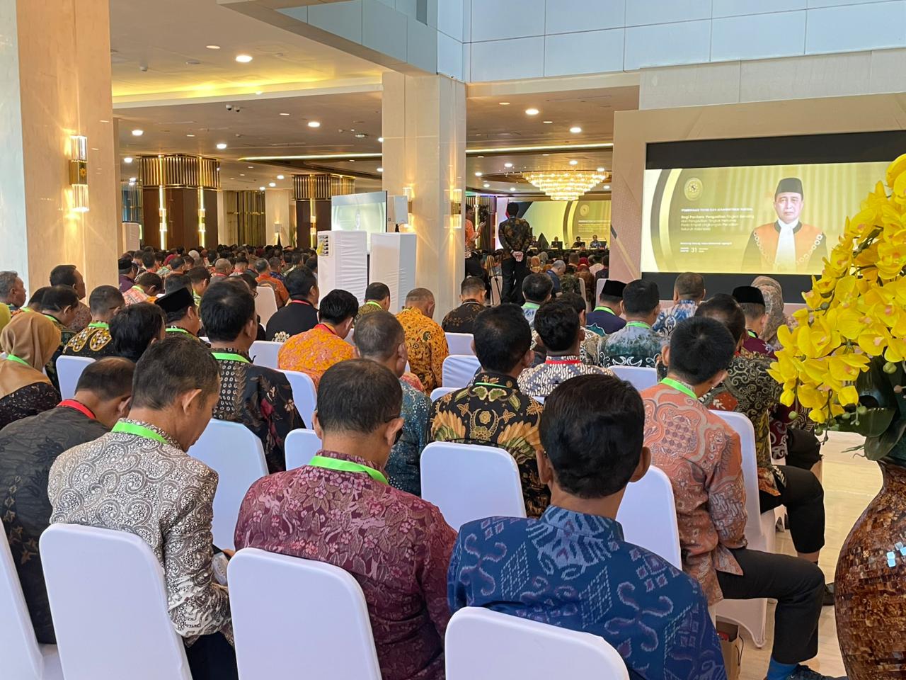 Jangan Kalah dari Robot: Ketua MA Ingatkan Panitera Hadapi Era 5.0