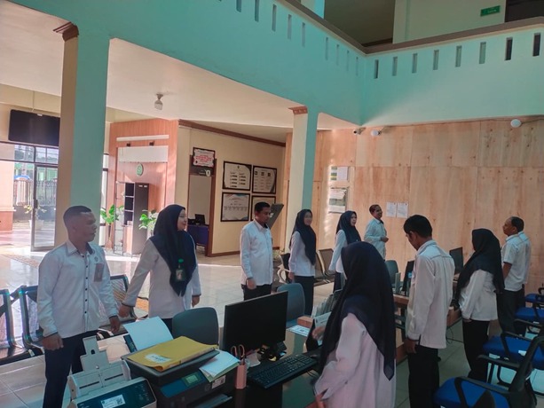 Kala Kopi Gayo Menjadi Penyemangat Warga PN Blangkejeren di Tengah Krisis Bencana