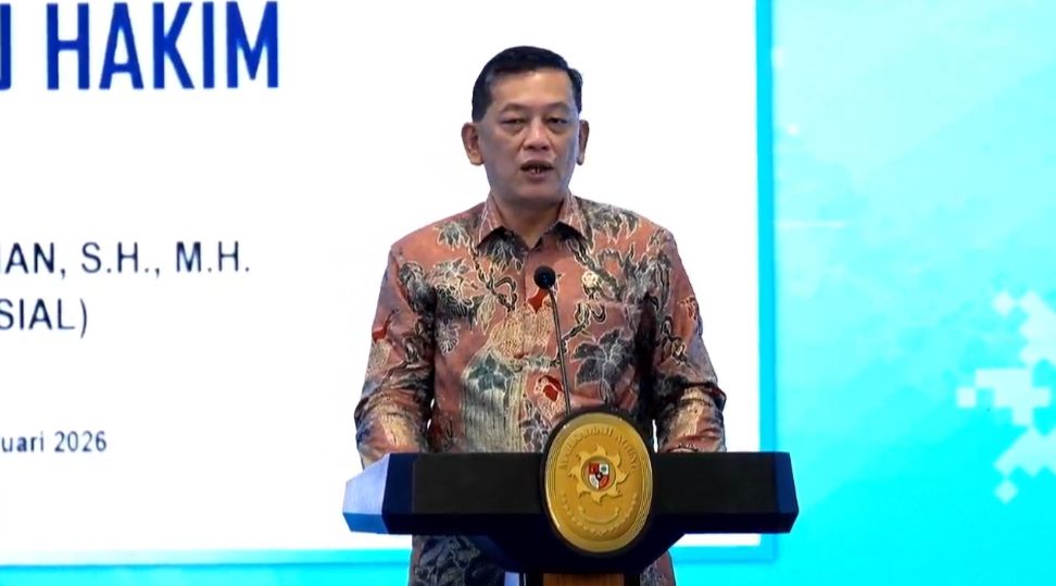 Ketua KY: Etika & Penegakan Hukum Harus Berjalan Beriringan