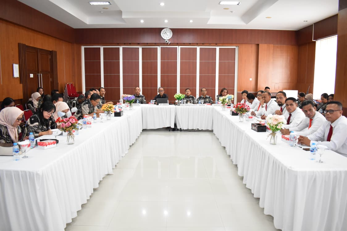 Ketua PT Ambon: Kedisiplinan Bagian Dari Profesionalisme & Tanggung Jawab