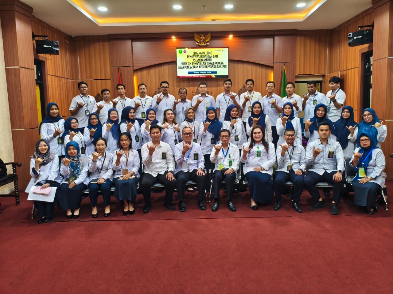 Ketua PT Padang Larang Gratifikasi, Jamuan Makan & Oleh-Oleh Saat Pengawasan ke Daerah