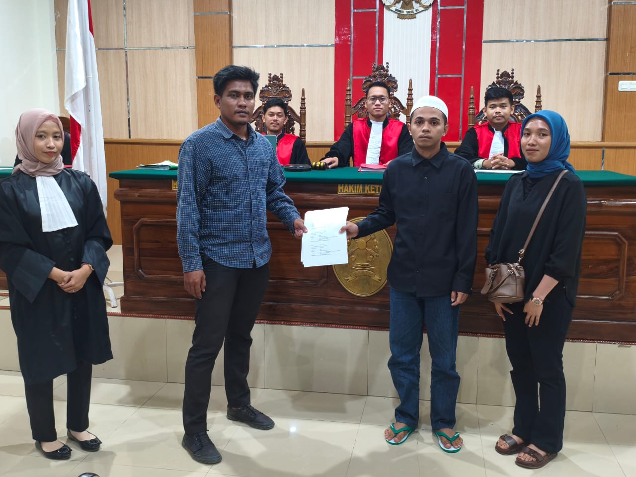 Korban dan Terdakwa Berdamai, Majelis Hakim PN Pasarwajo Fasilitasi RJ
