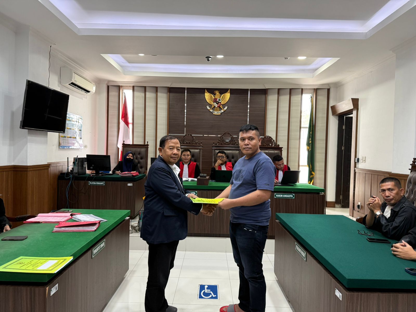 Majelis Hakim PN Sei Rampah Berhasil Fasilitasi Perdamaian Perkara Penganiayaan