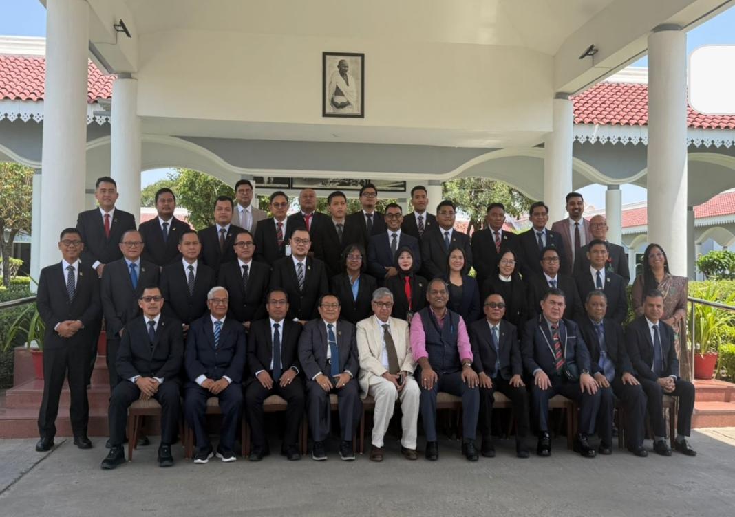 Mengintip Masa Depan Peradilan: Hakim MA Perdalam Teknologi  Hukum di Bhopal