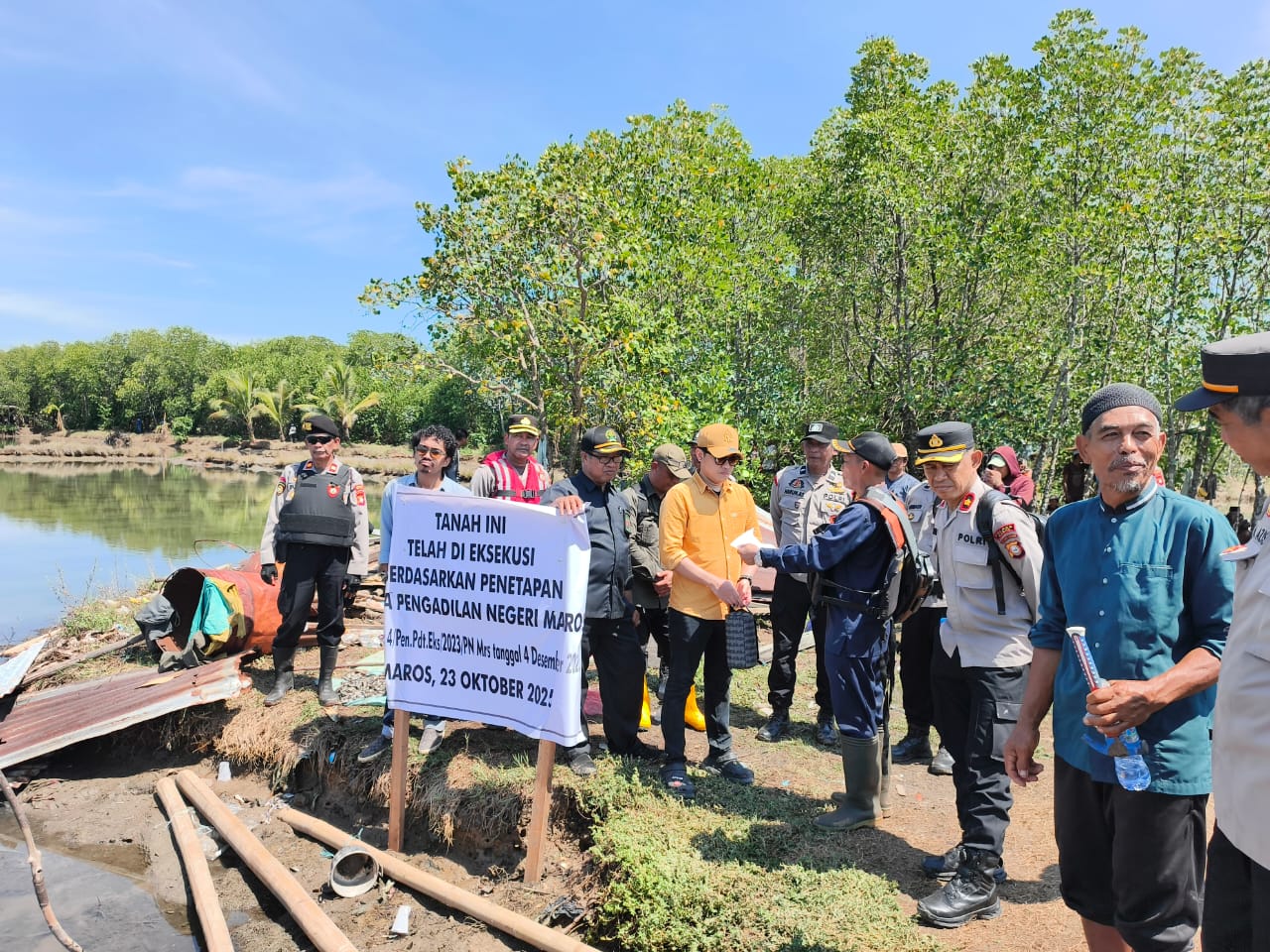 Meski Sempat Diadang Massa, PN Maros Berhasil Eksekusi Empang 5,05 Hektare