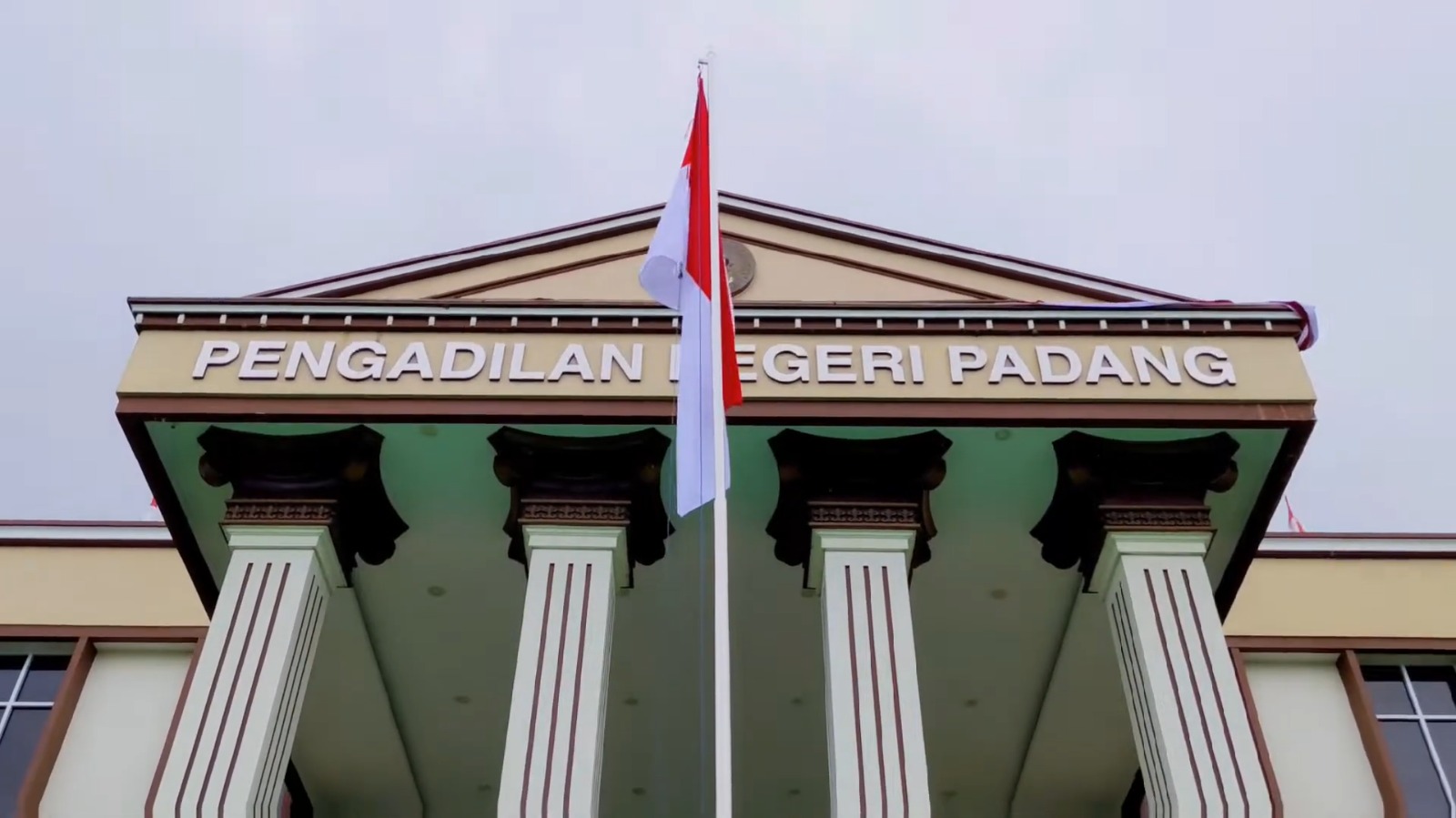 Pemaafan Hakim di PN Padang, Terdakwa Kasus Starlink Tak Dijatuhi Pidana