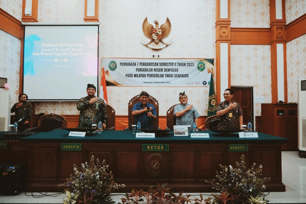 Pembinaan di PN Denpasar, Ketua & Wakil Ketua PT Kompak Ingatkan Hakim Terus Belajar