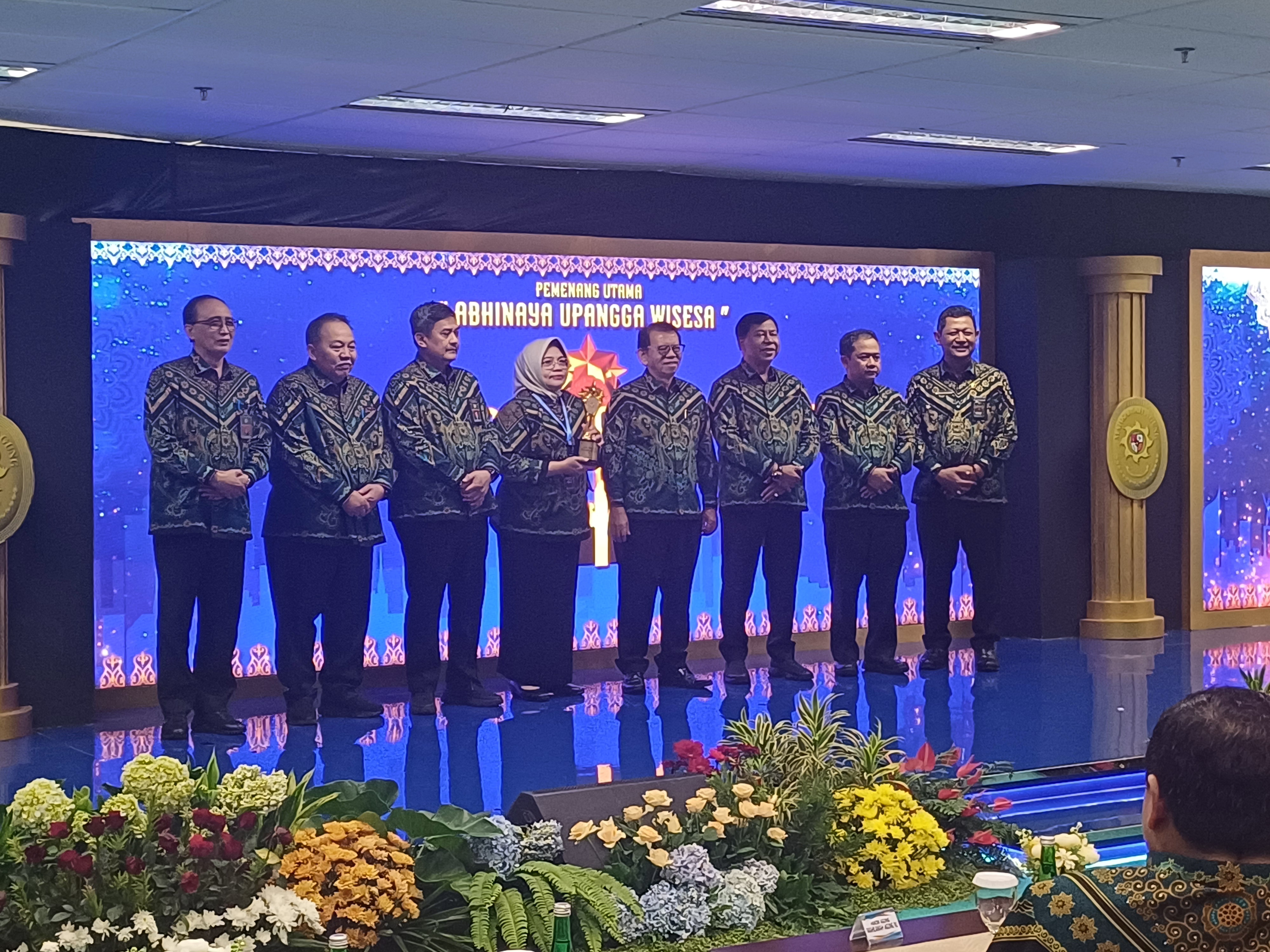 Pengadilan Tinggi Riau Raih Piala Bergilir Abhinaya Upangga Wisesa Tahun 2025