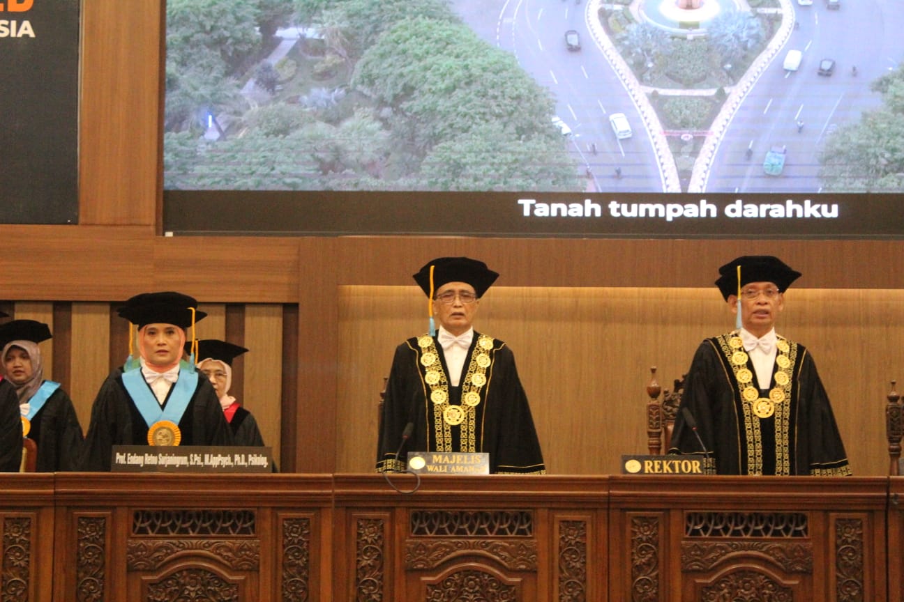 Pengukuhan Guru Besar Unair Dihadiri Ketua Majelis Wali Amanah Unair, Prof. Sunarto Selaku Ketua MA RI