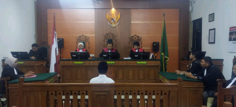 Penjaga Lintasan Kereta Dibui 2,5 Tahun Dalam Kasus Kereta Tabrak 8 Pengemudi Motor