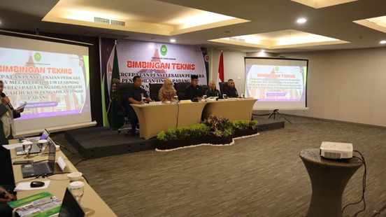 Perkuat Implementasi KUHP dan KUHAP Baru, PT Padang Gelar Bimtek