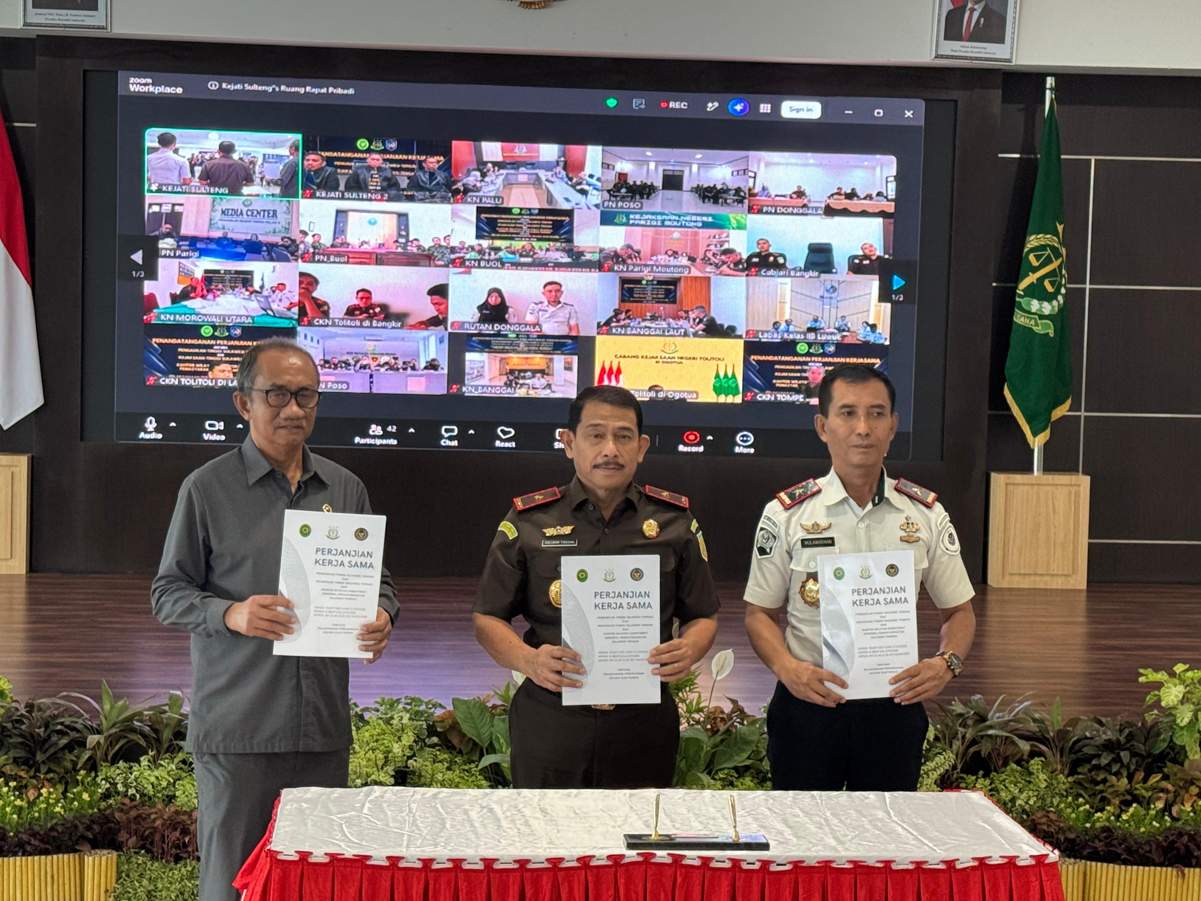 Perkuat Kolaborasi Pelayanan Hukum, PT Sulteng Gandeng Kejati dan Ditjenpas