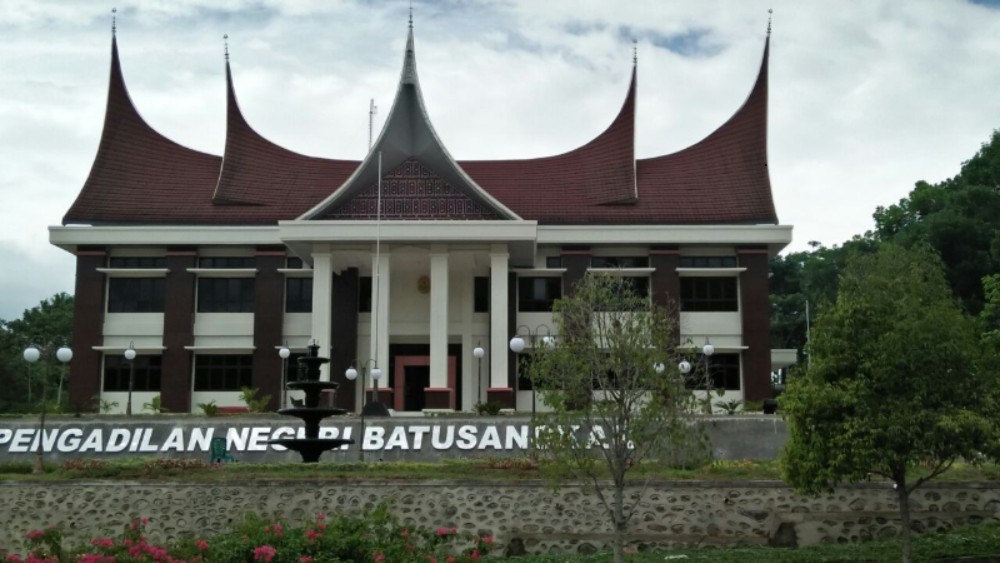 PN Batusangkar Vonis Mati Terdakwa Kasus Pembunuhan Berencana Terhadap Anak