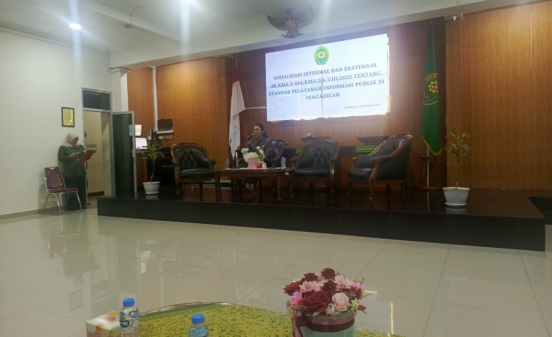 PN Cirebon Gelar Sosialisasi Regulasi MA, Tekankan Transparansi & Anti Gratifikasi