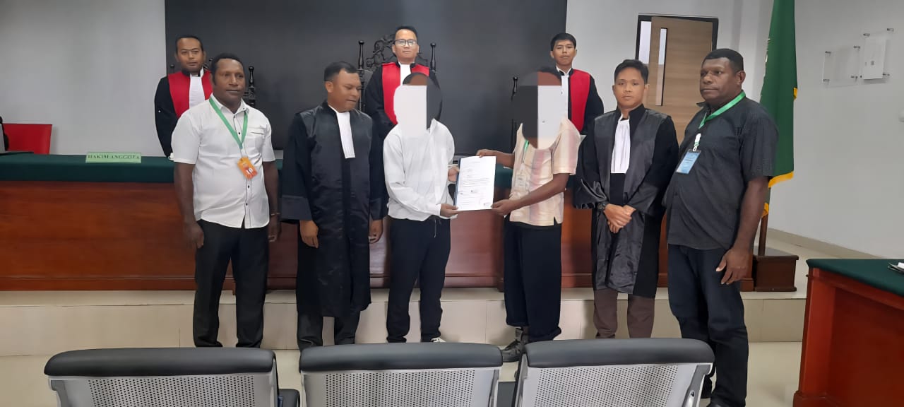 PN Kaimana Pertimbangkan Mediasi Adat dalam Mengadili Perkara Penganiayaan Ini