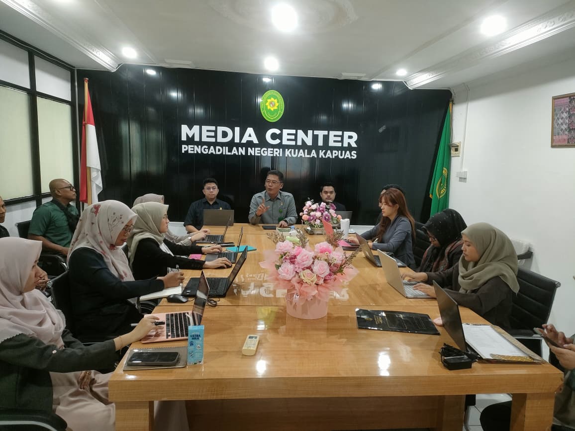 PN Kuala Kapuas Gelar Bimtek Internal Pemahaman KUHAP 2025 dan KUHP Nasional