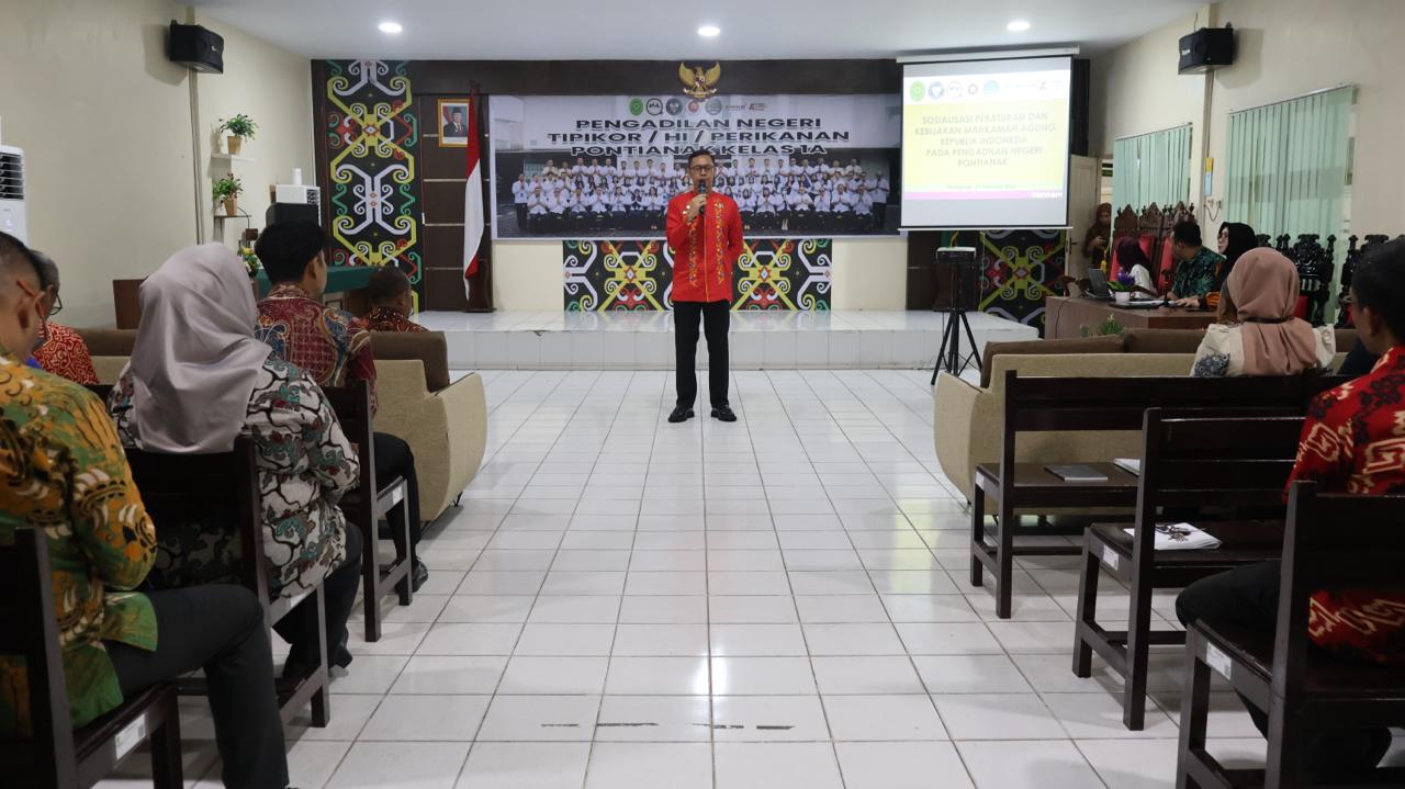 PN Pontianak Sosialisasikan Kebijakan dan PERMA Terbaru MA