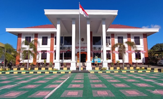 PN Raha Vonis Pidana Pengawasan Kasus Penganiayaan Antar Keluarga