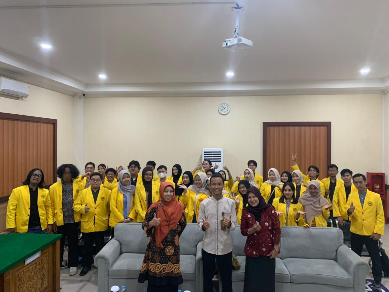 PN Singkawang Buka Akses Pengetahuan Hukum bagi Mahasiswa