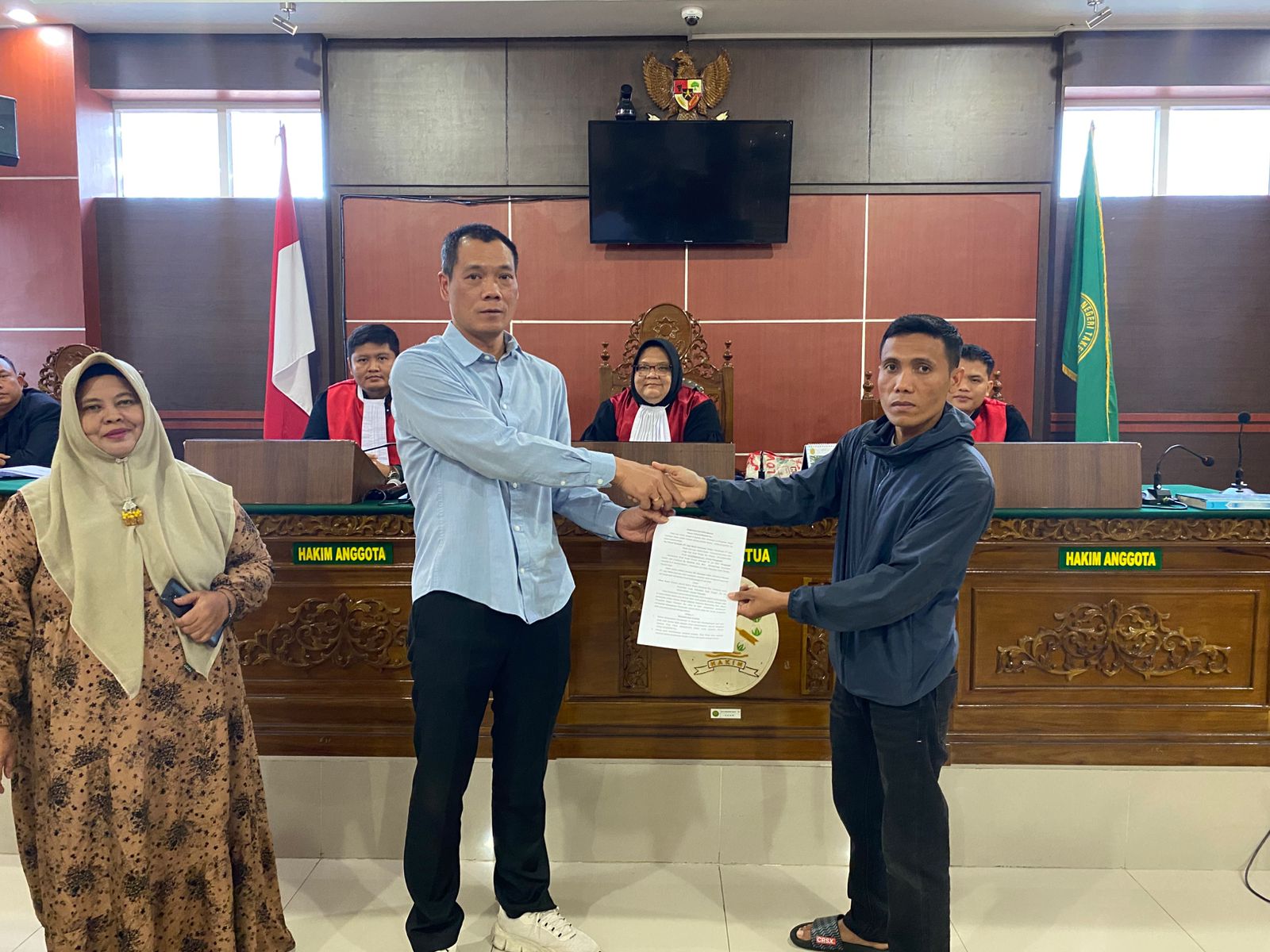 PN Takengon Berhasil Damaikan Perkara Wanprestasi Kontrak Bahan Baku Getah Pinus