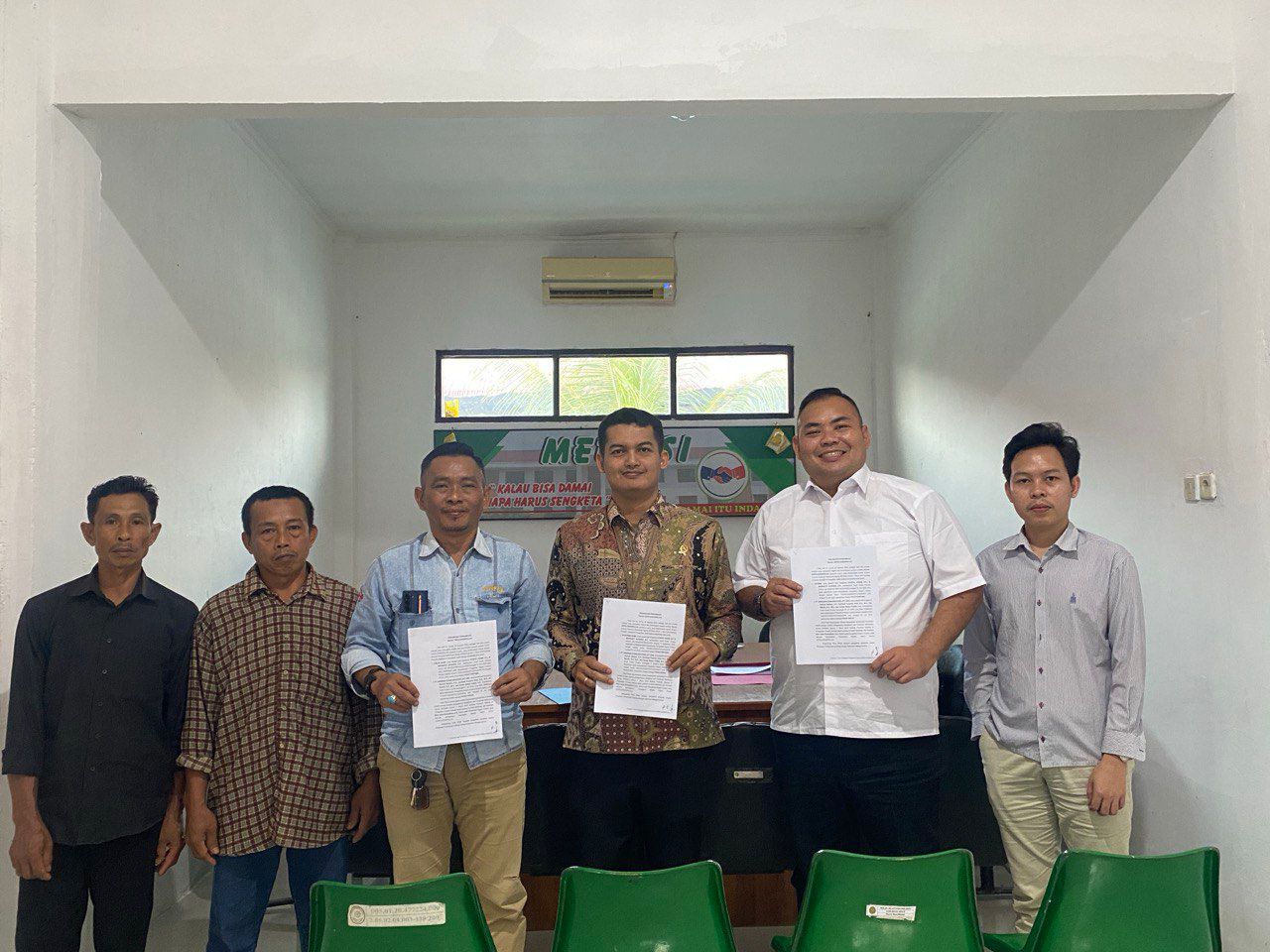 PN Unaaha Berhasil Damaikan 3 Perkara Tanah Antara PT OSS Dan Masyarakat