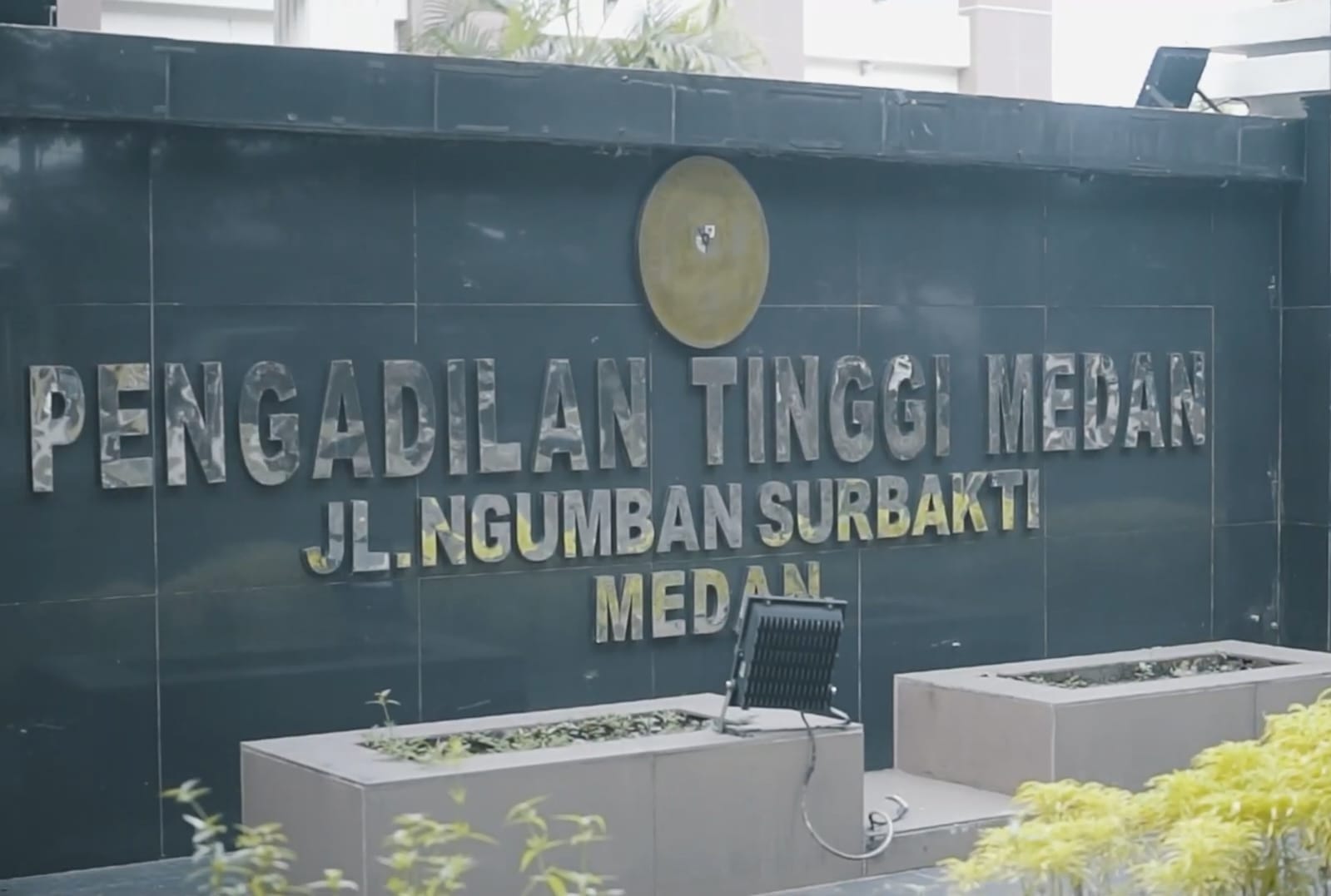 PT Medan Kuatkan Vonis 2,5 Tahun Penjara Penyebar Rekaman Tanpa Izin ke Medsos