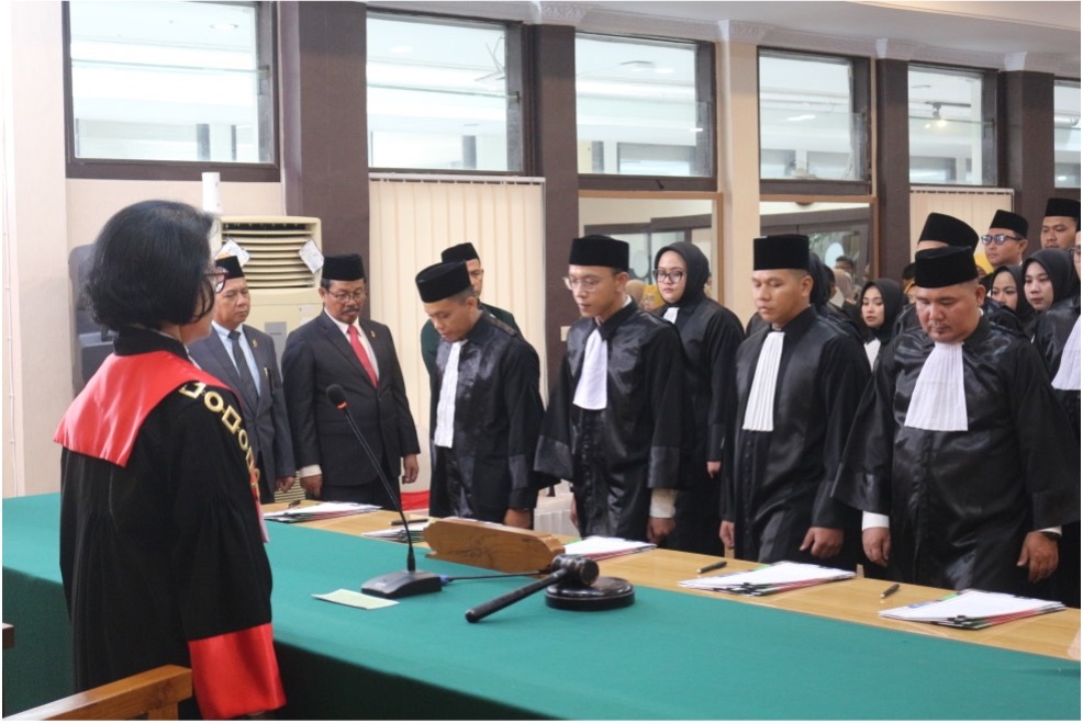 Sat Set! Usai Sumpah 76 Advokat, PT Jambi Langsung Terbitkan BAS dalam 2 Jam