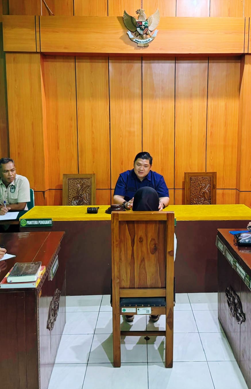 Sejarah Baru, PN Ungaran Jatuhkan Putusan Pemaafan Hakim Pada Pelaku Anak