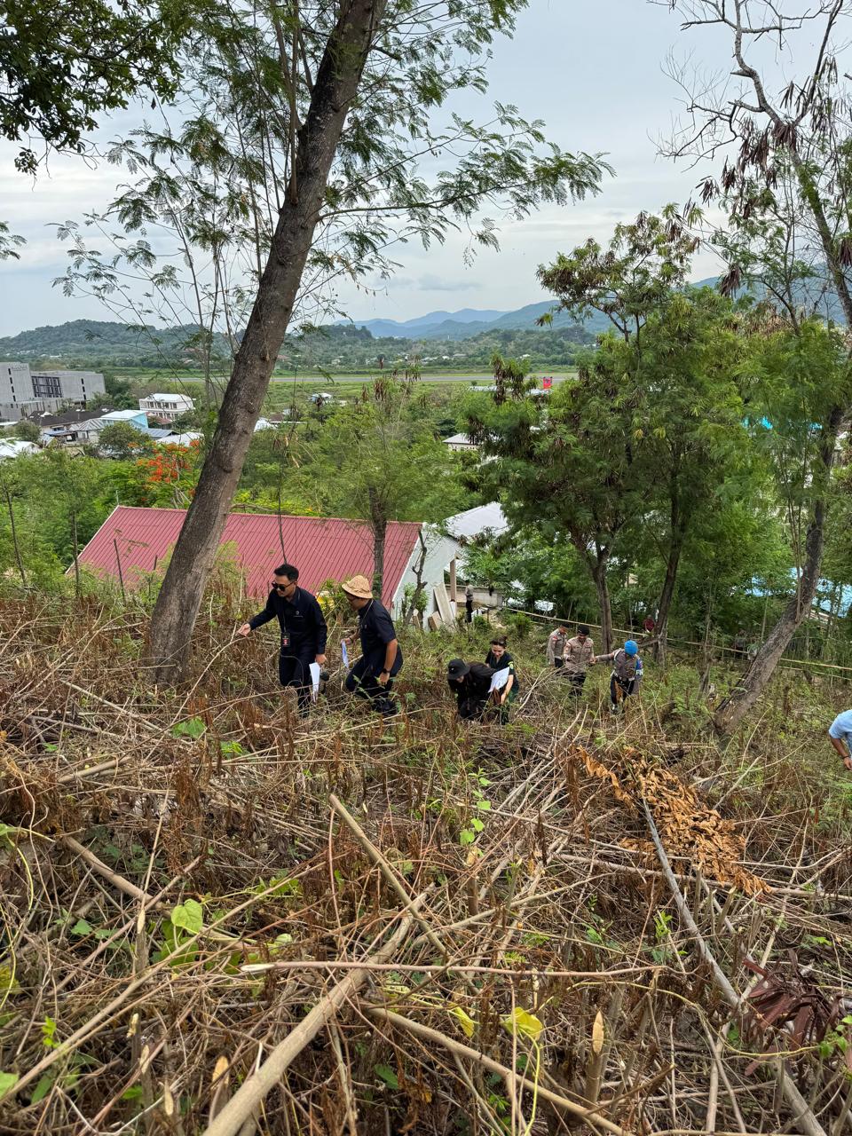 Sengketa Tanah Polisi vs Pensiunan Polisi, PN Labuan Bajo Lakukan Sidang Lapangan