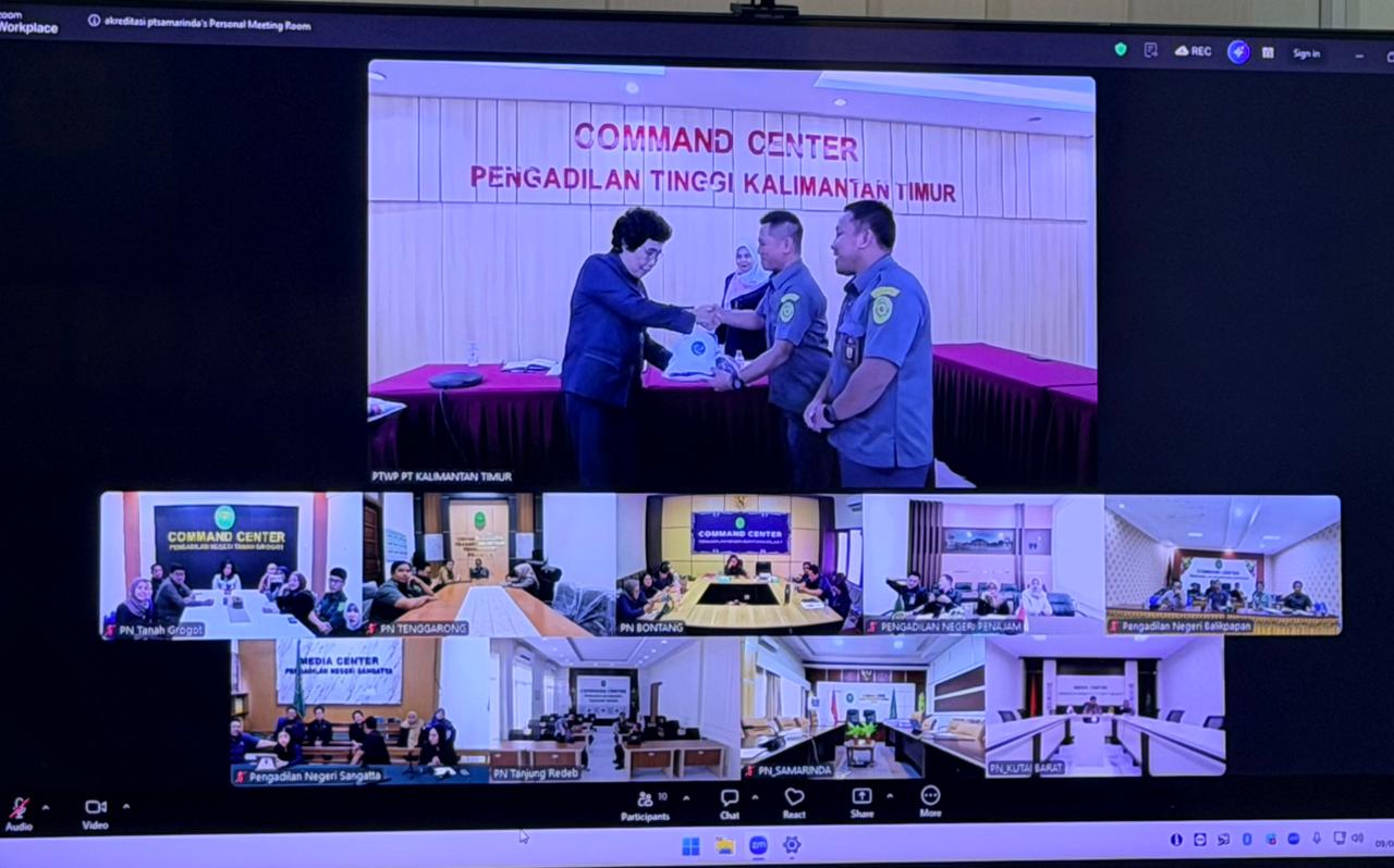 Seragam Baru PTWP Dikukuhkan, Warga Peradilan Kaltim Siap Tingkatkan Prestasi & Soliditas