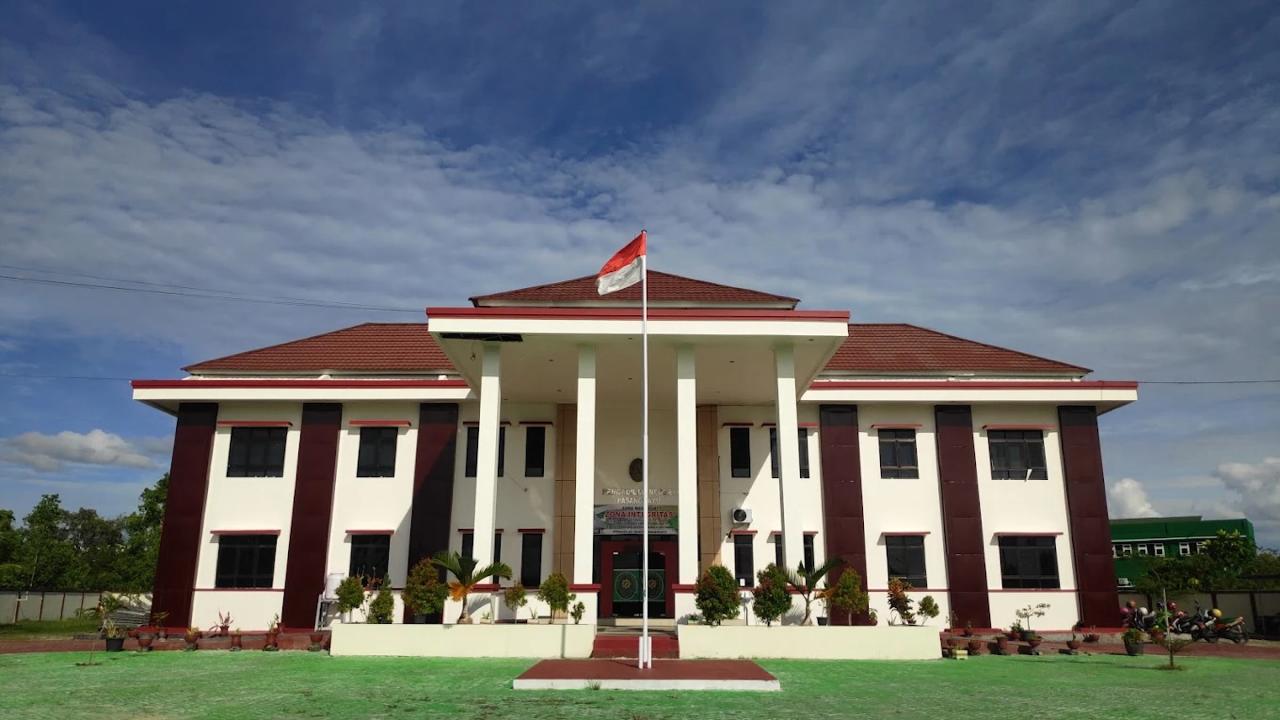 Sidang Pembelaan Kasus Pembunuhan Penagih Utang di Sulbar Diwarnai Kericuhan