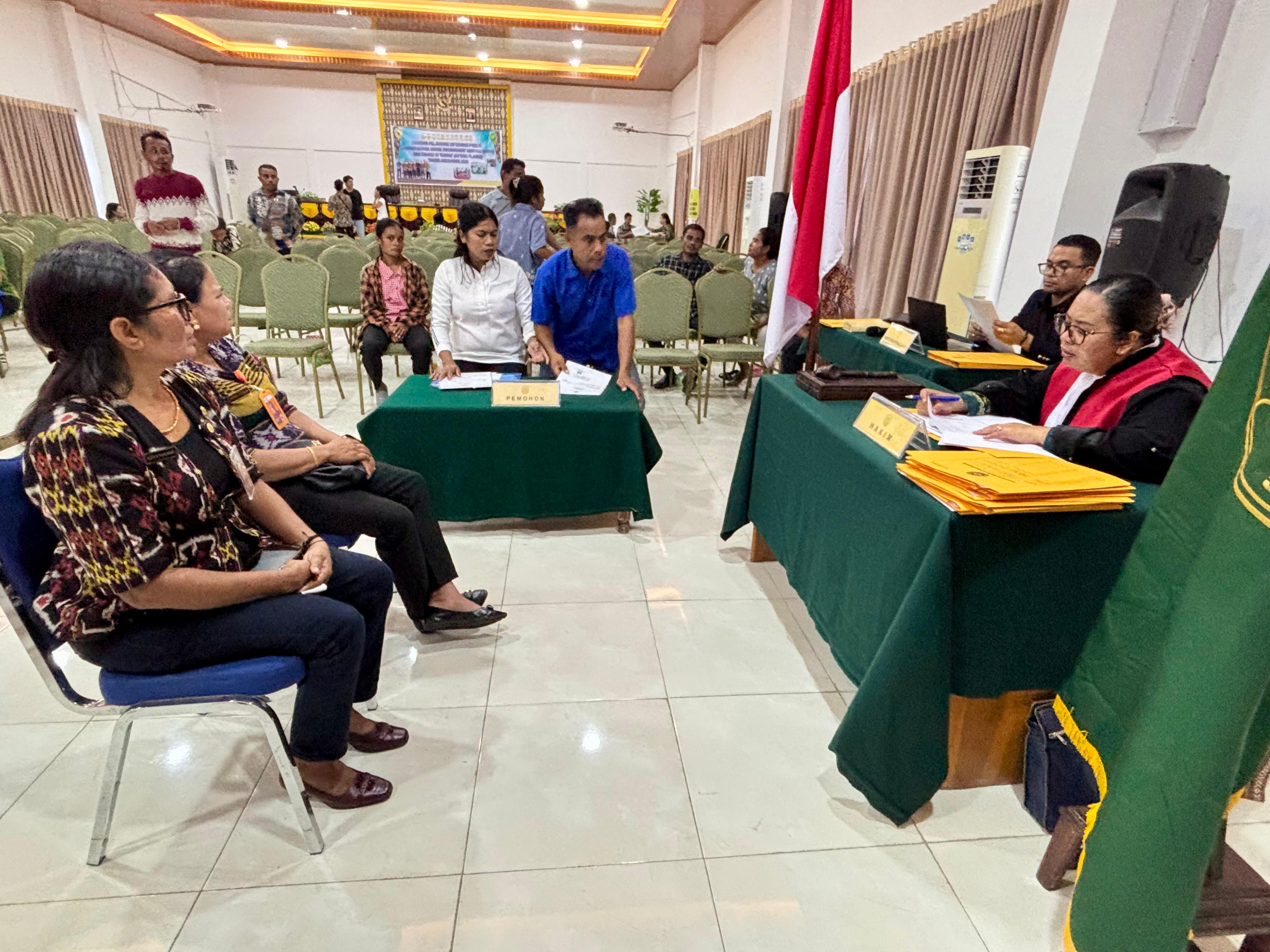 Tembus Ombak: Sidang Keliling PN Kupang Hingga Pelosok Sabu Raijua