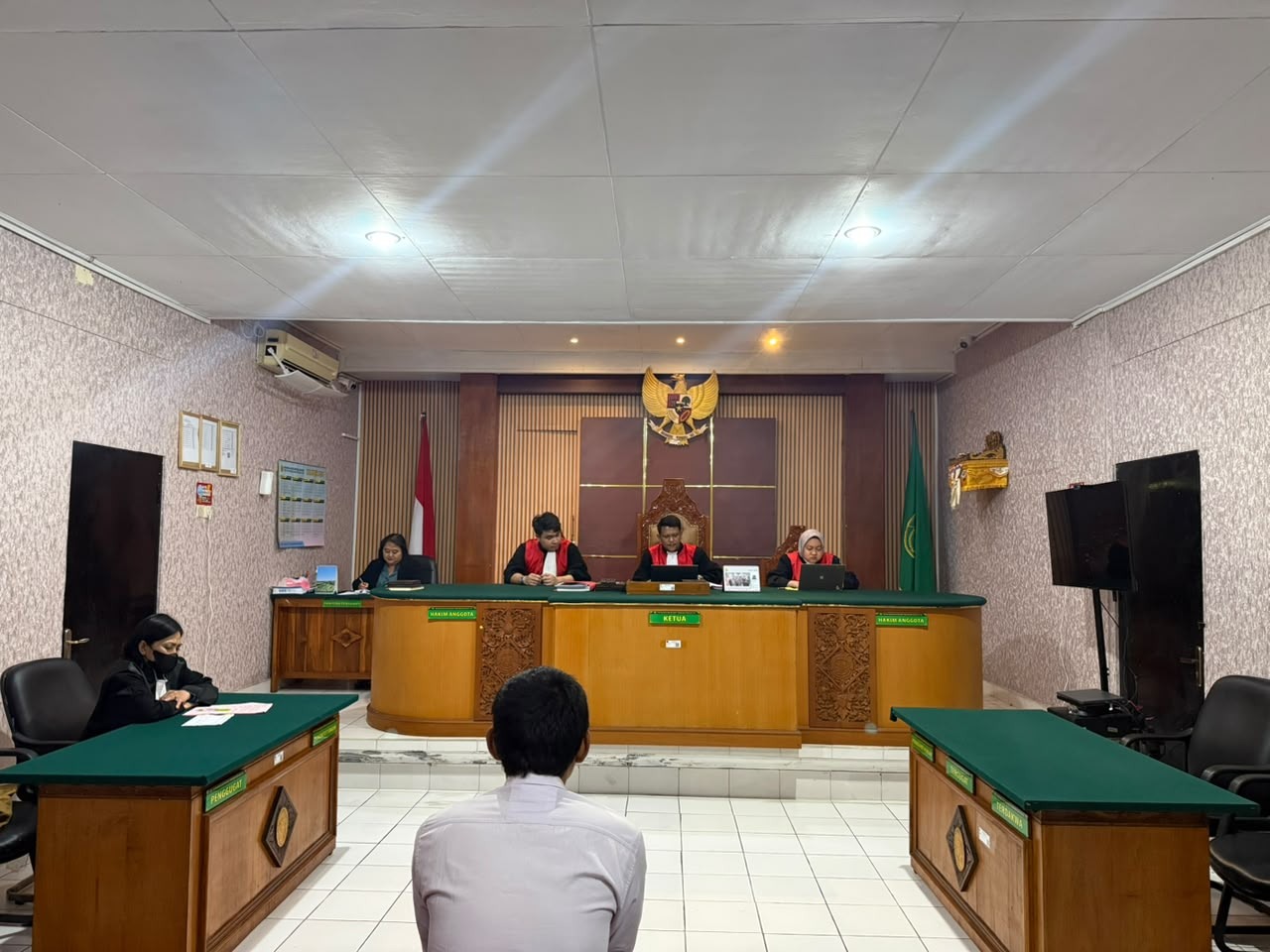 Terdesak Biaya Persalinan, Terdakwa Curi Bor Divonis 4 Bulan oleh PN Tabanan