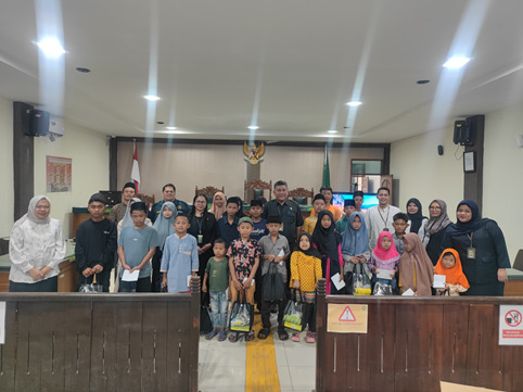 Tour De Court: Panti Asuhan H. M. Yasin Tambunan Kunjungi PN Balige
