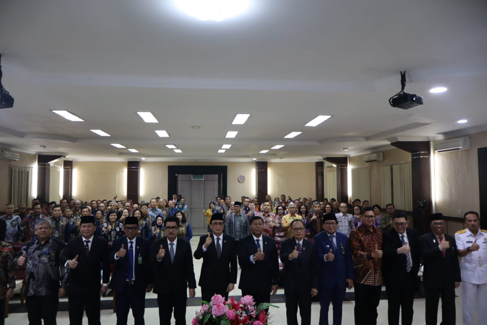 Pembinaan di Sumut, Ketua MA Tekankan Pelayanan Minus Transaksional